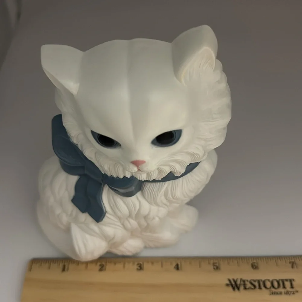 Vintage Molded Plastic Kittens with Pink and Blue Bows (?1970?)